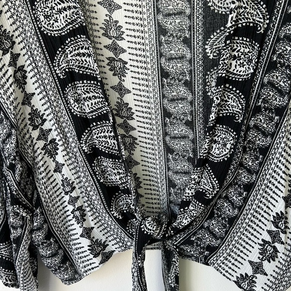 Windsor Top size large - Picture 3 of 5